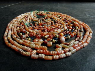 アンティークビーズ エッチドカーネリアン