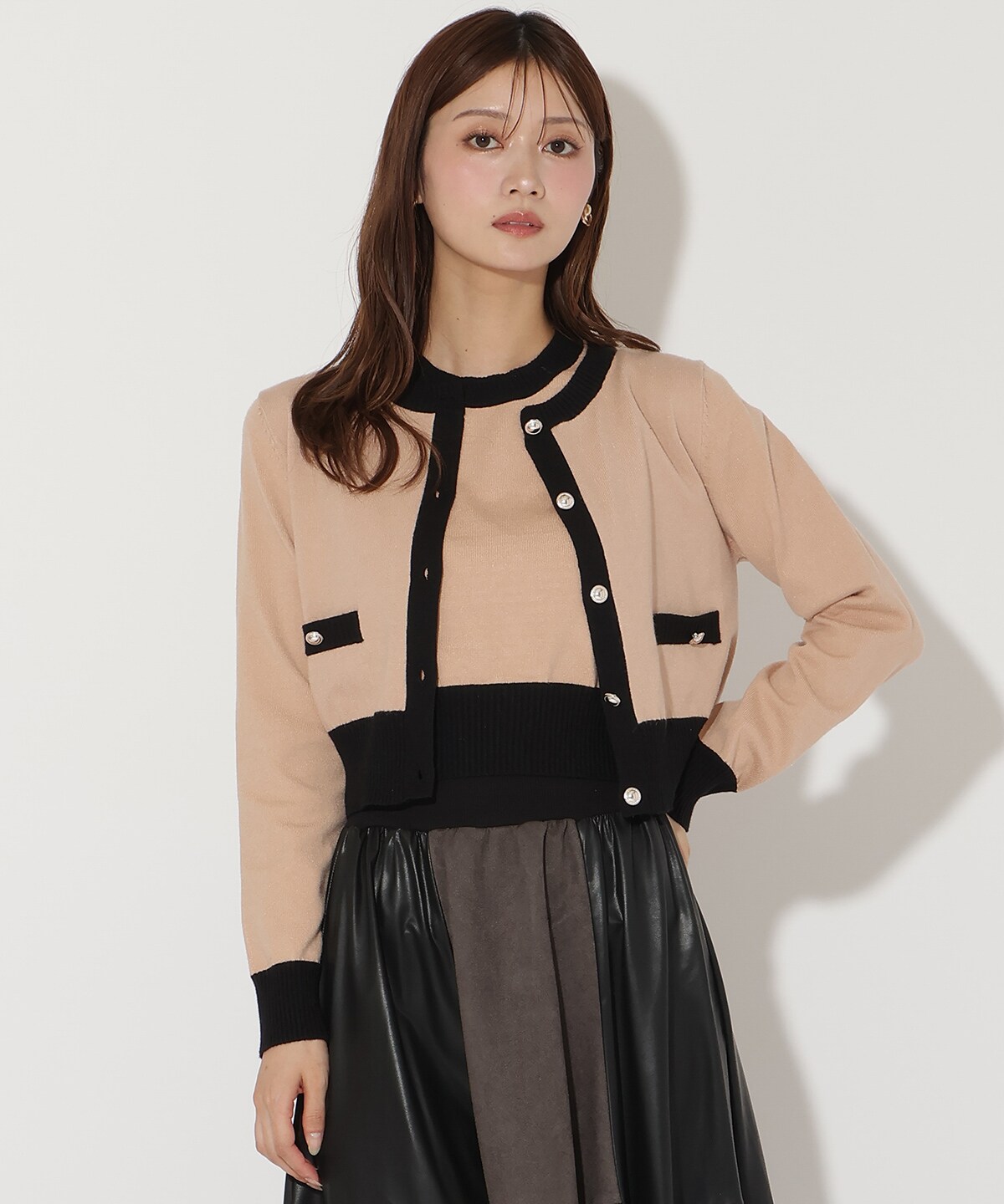 バイカラーアンサンブルニット