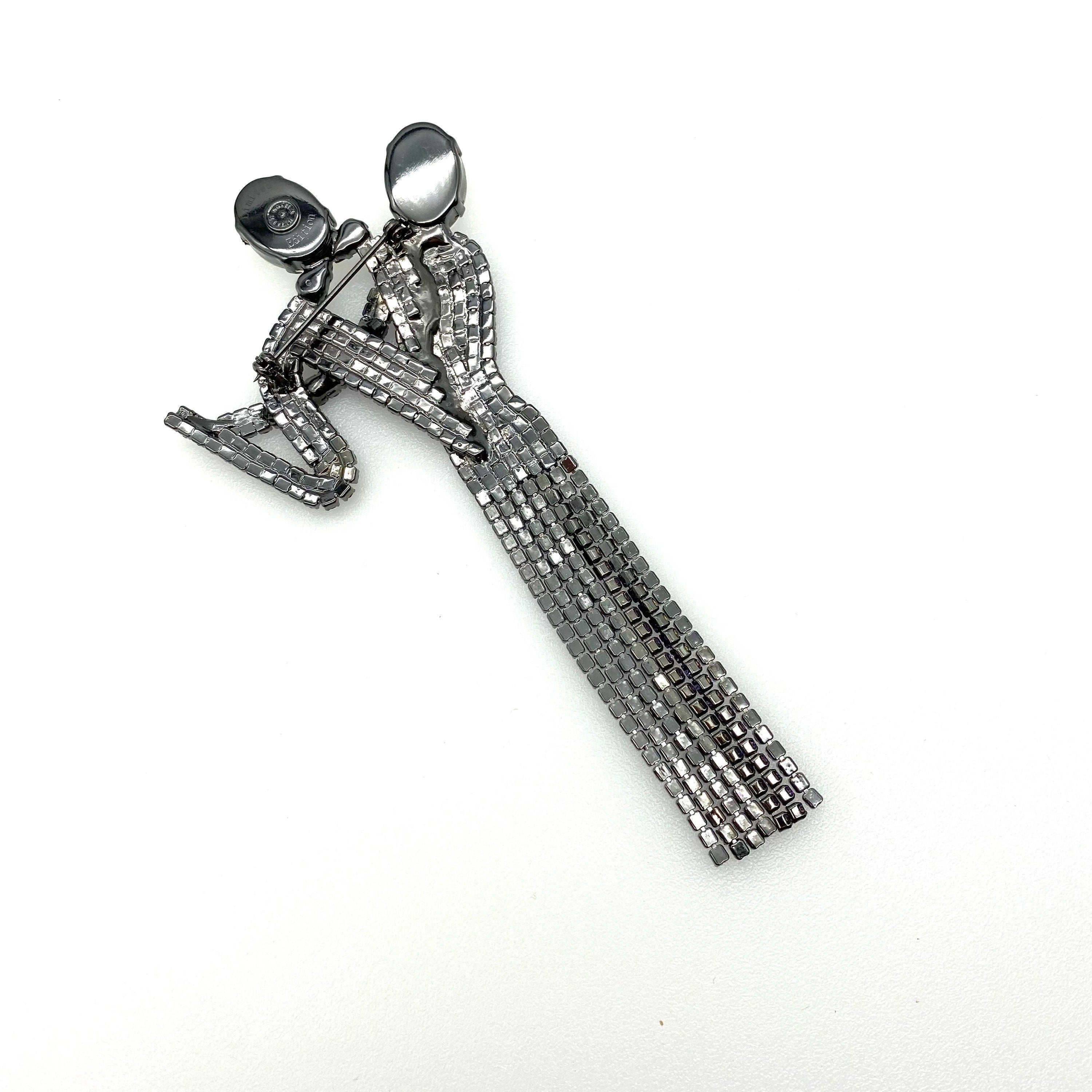 Butler and Wilson Limited Edition Dancing Couple Brooch – Bramble