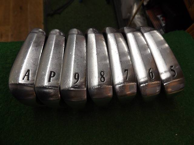 DUNLOP ダンロップ 中古アイアンセット SRIXON Z545 7本の商品詳細