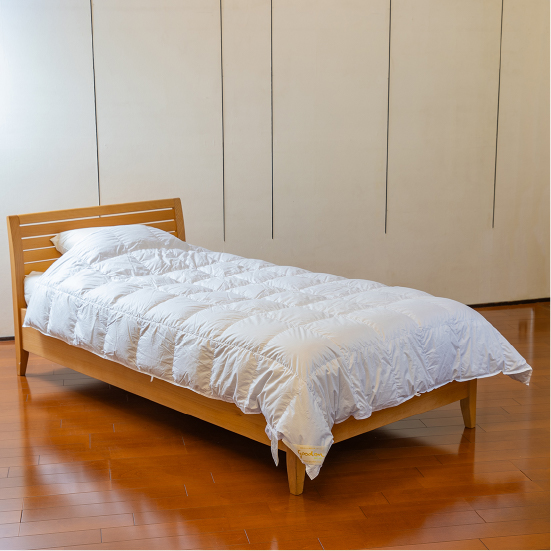 水鳥から採取される羽毛の種類はアイダーダック、マザーグース