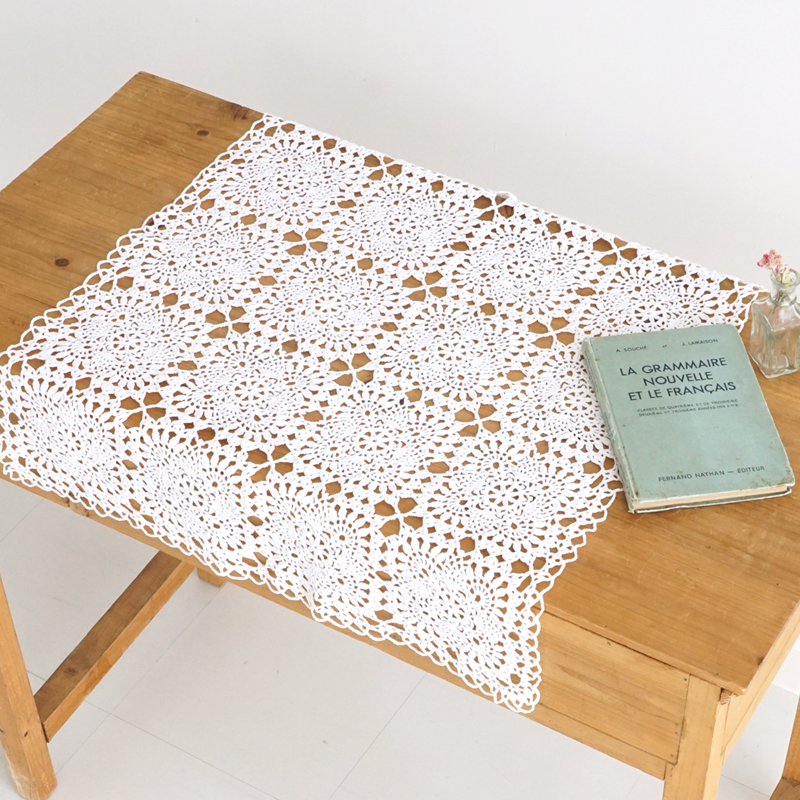 レース編みテーブルクロス ニャンコ レース編みテーブルクロス