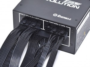 商品名 【ENERMAX Revolution 】動作確認済み・配送可 商品名