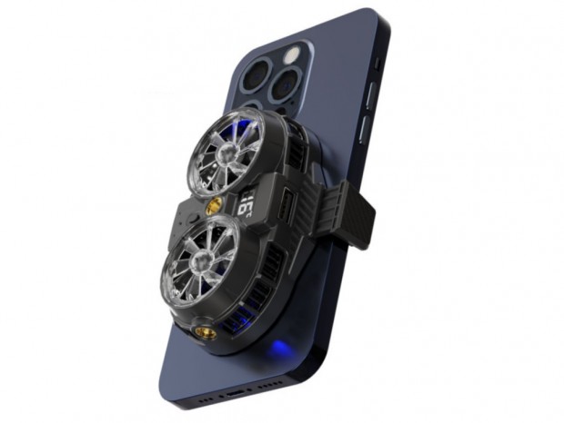 2基のペルチェ素子を搭載したスマホクーラー、エアリア「PELTIER