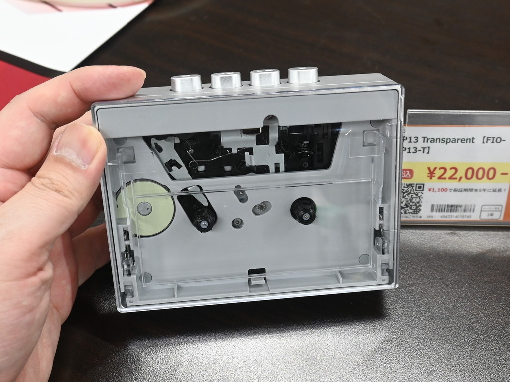 アナログ愛好家のためのポータブルカセットプレイヤー、FIIO「CP13