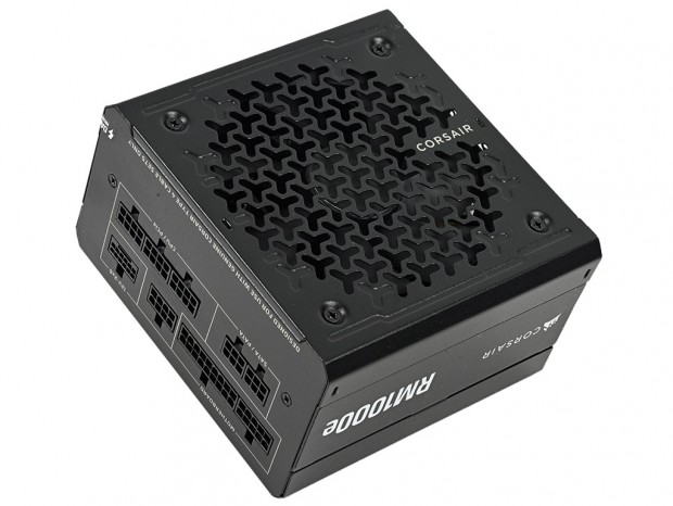 静かでド安定！柔軟ケーブルとショート筐体で使い勝手もイイ、CORSAIR