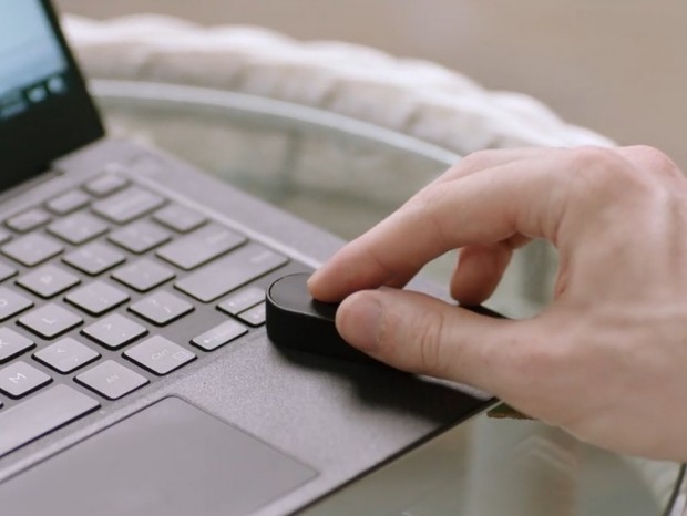 次に来るモノ】指先サイズの”世界最小マウス”が使いやすそう