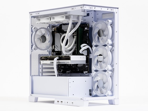 究極の白色ゲーミングマシンが完成、ストーム「鏡界」のCore i7＆RTX