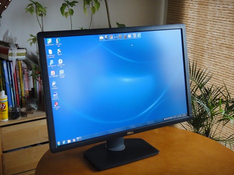 DELL U3014使用レビュー：30インチパネル搭載のハイエンドモニタ