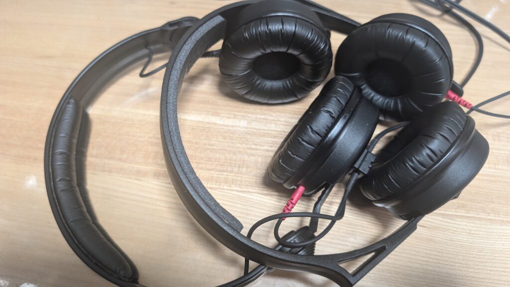 ガジェット】宅録りと動画編集のモニターヘッドホン ～ ゼンハイザー