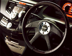 GARSON＆イタルボランテ オリジナルステアリング / インテリア | GARSON