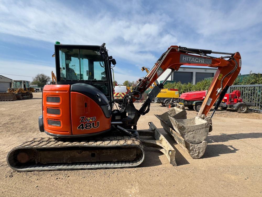 HITACHI ZX48U-6 CLR - Gleneden