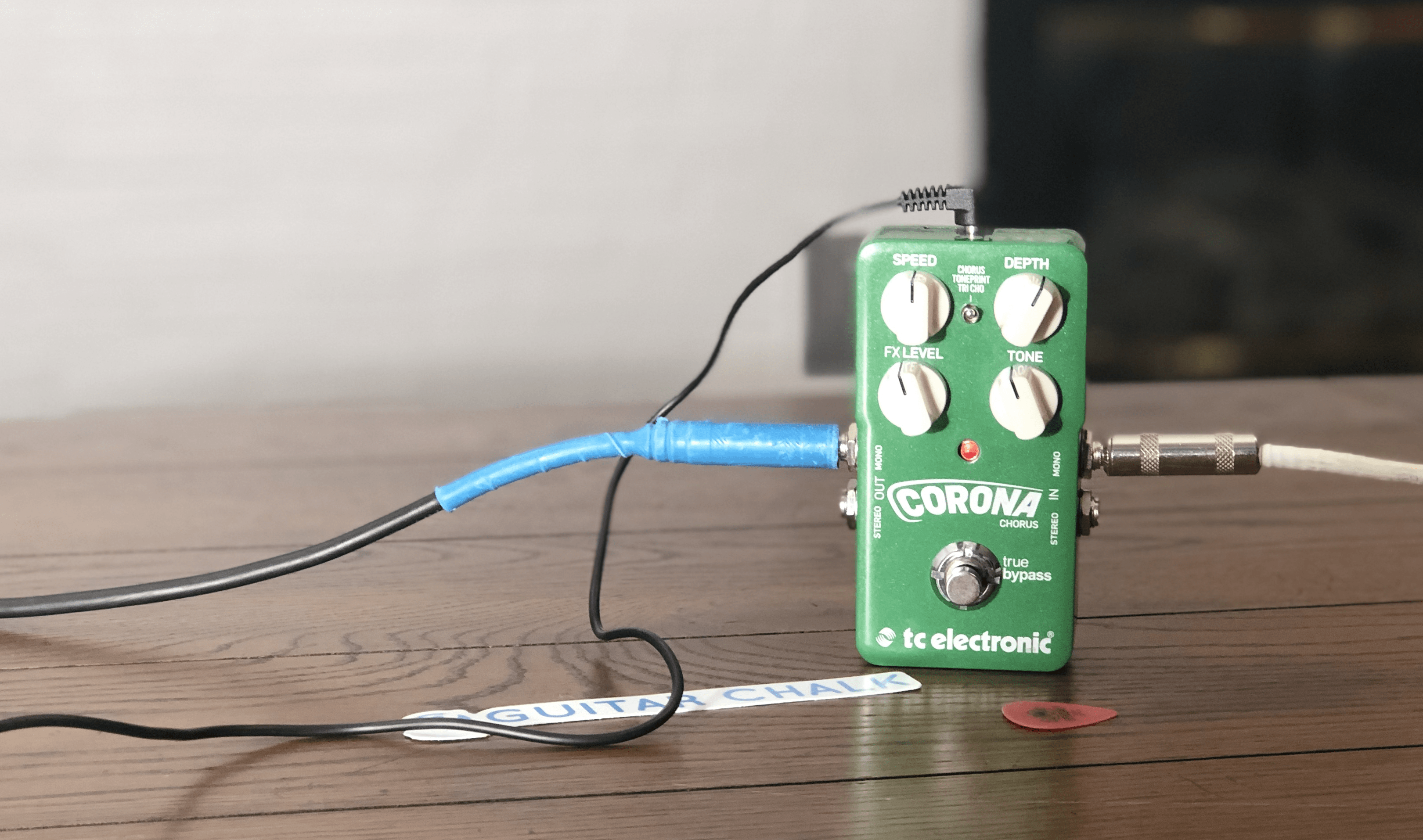 TC Electronic Corona Review (Chorus Pedal) - Guitar Chalk