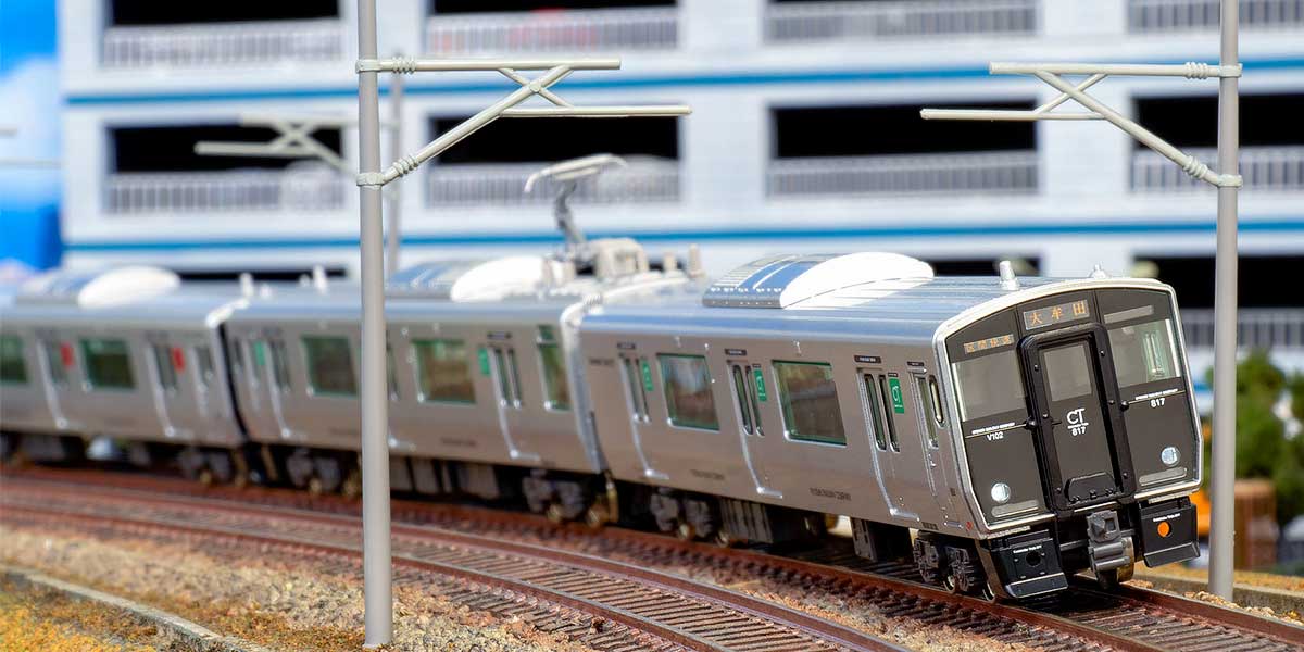 50694＞JR九州817系（鹿児島本線 区間快速・1323M）4両編成セット