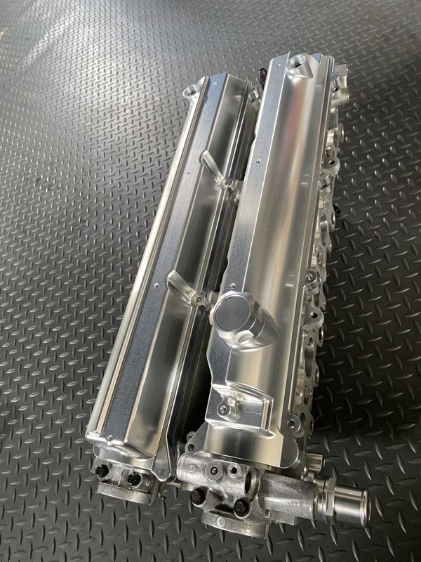 2JZ VVT-i タペットカバー