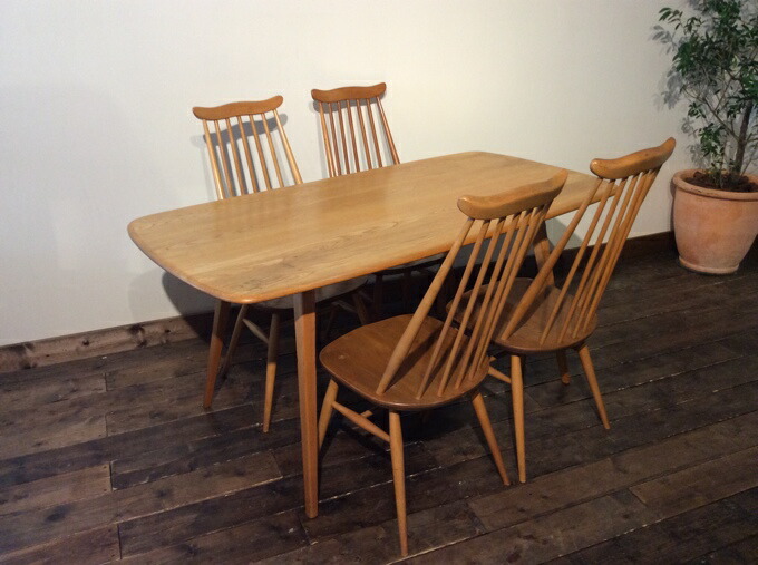 アーコール レクタングル ダイニングテーブルErcol Rectangle Dining