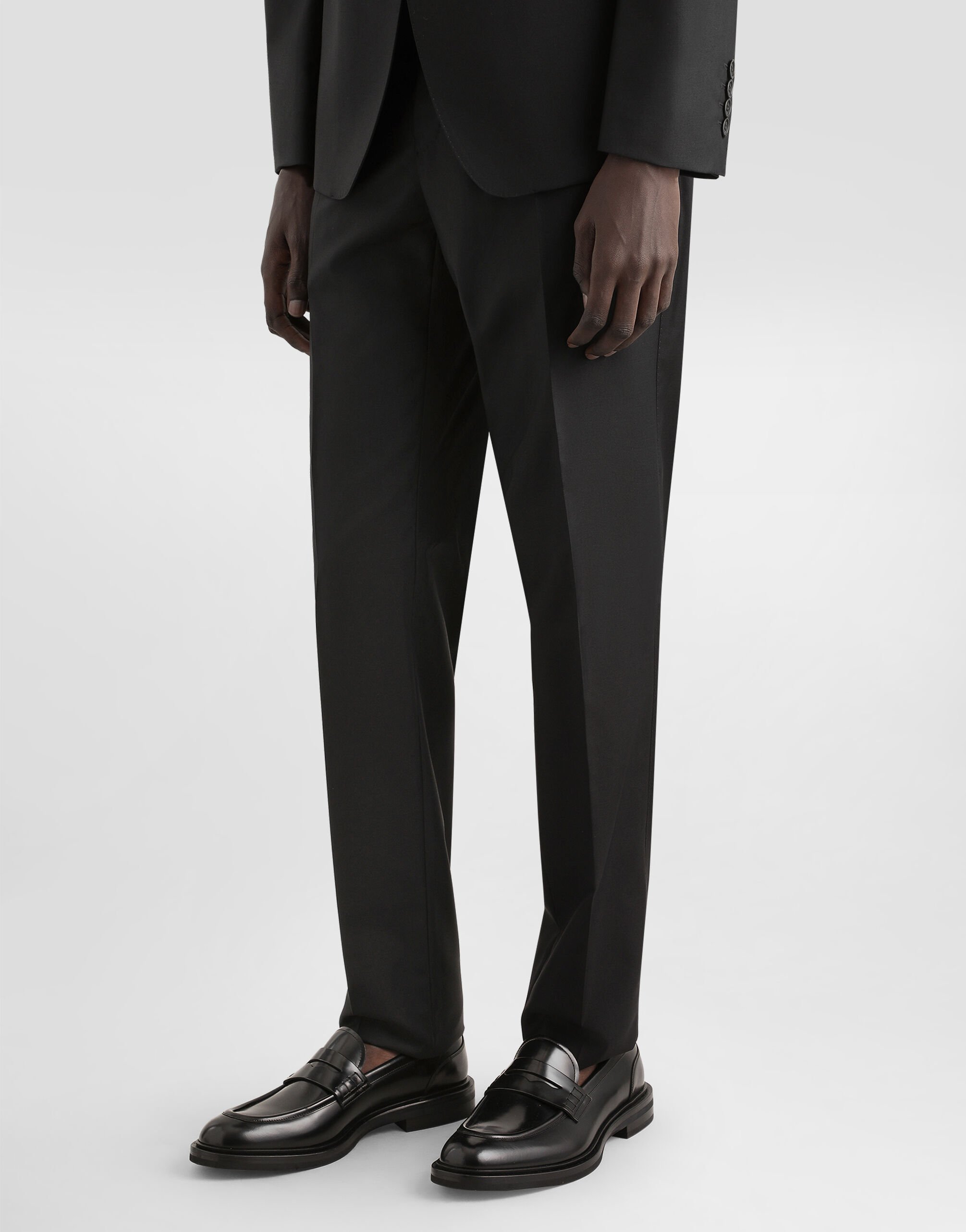 ブラックのメンズ スーツ マルティーニフィット ウール&シルククロス