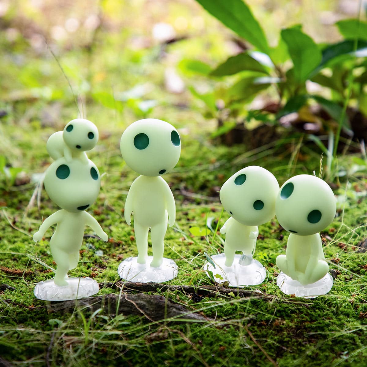 もののけ姫 コダマの置物 ぽってりコダマ | どんぐり共和国そらのうえ店