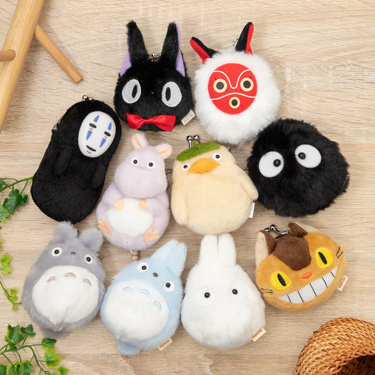 となりのトトロ ふんわりミニがまぐち ネコバス | どんぐり共和国そら