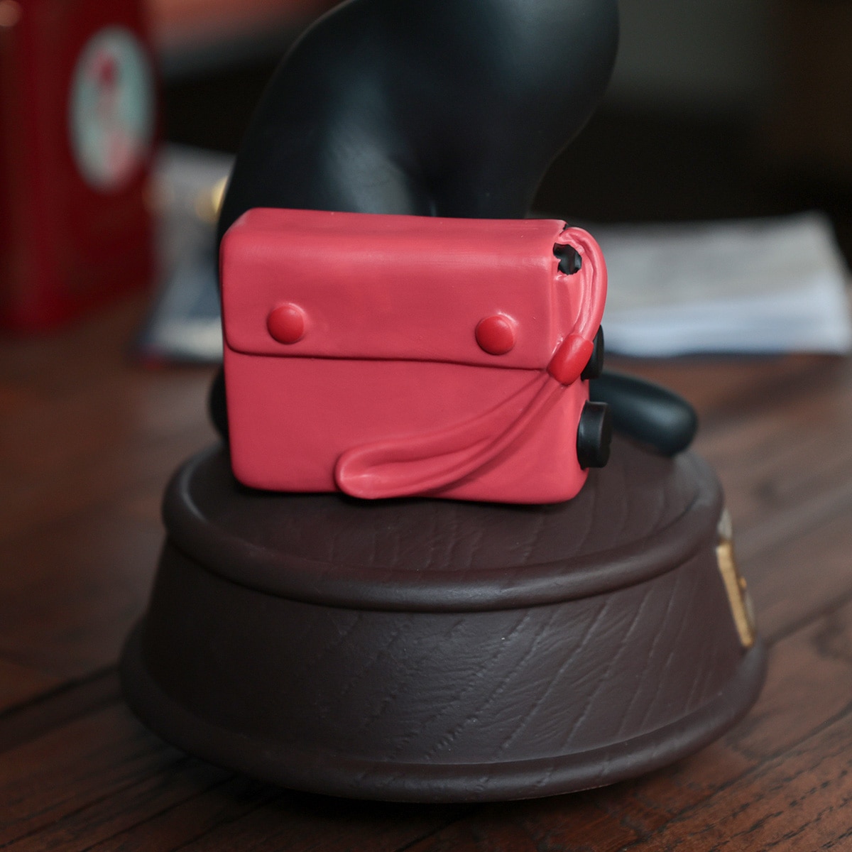 魔女の宅急便 磁器オルゴール ジジとラジオ | どんぐり共和国そらのうえ店