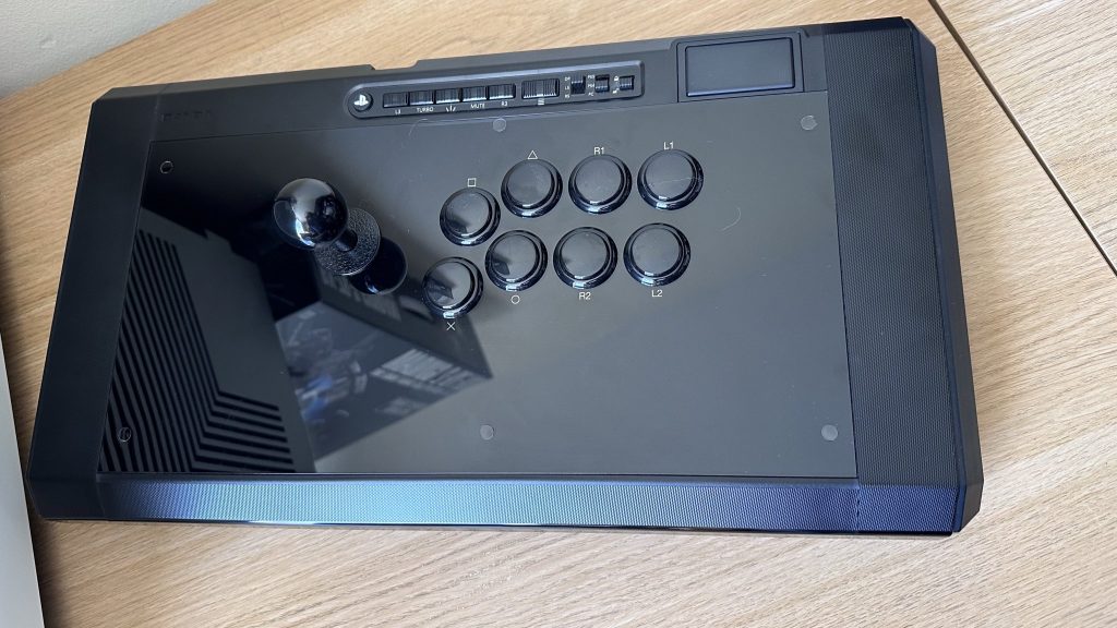 Qanba Obsidian 2 review: Heavy duty - Dexerto