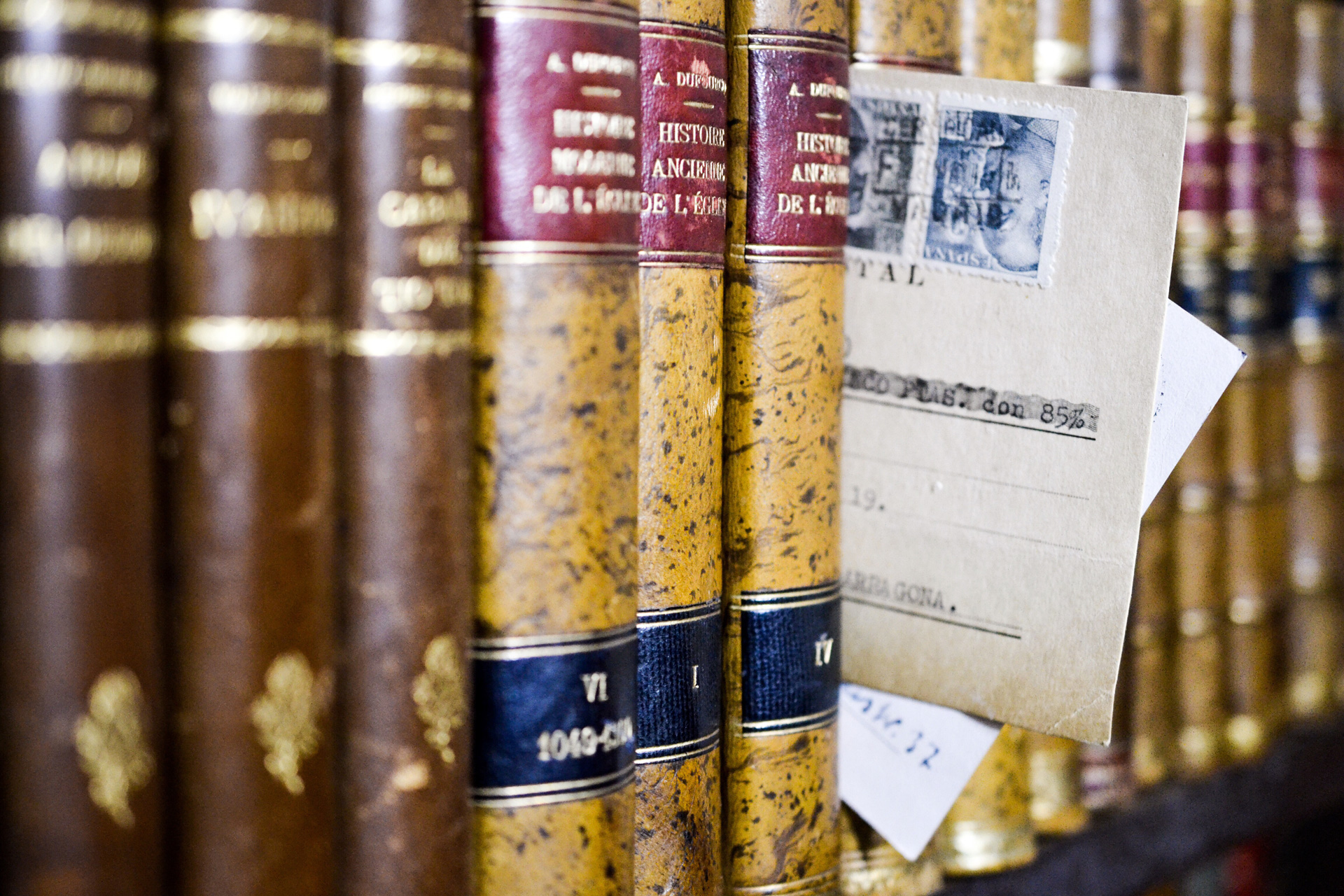 アンティーク洋書の装幀（装丁）の種類と基本的な知識