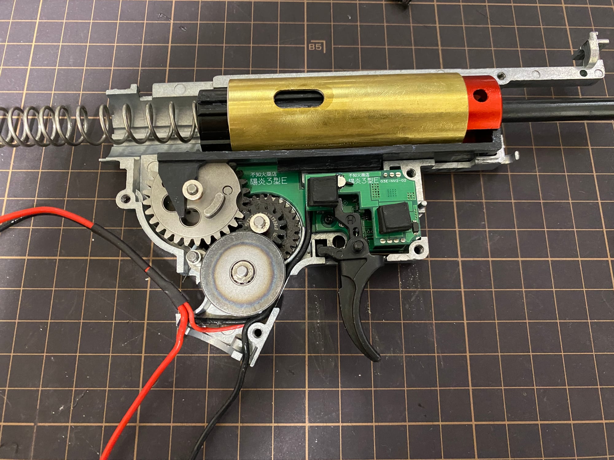 次世代電動ガンHK416デルタカスタムを電子トリガー化とその他諸々内部