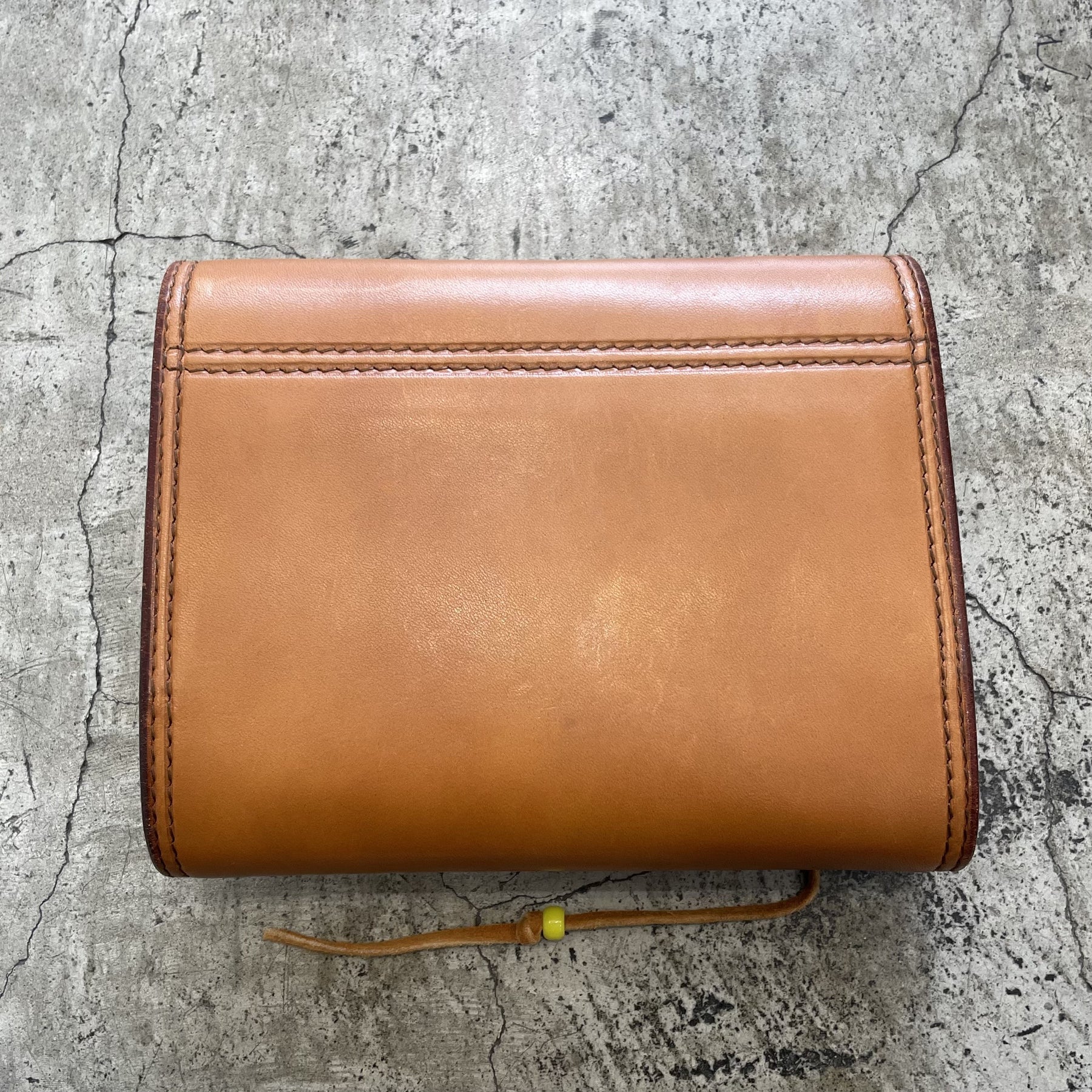 ゴローズ goro's [ほぼ新品]カスタム手帳(大)赤茶 – DELTAone