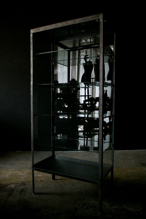 フランスのアンティークショーケース ガラス棚 アイアンシェルフ