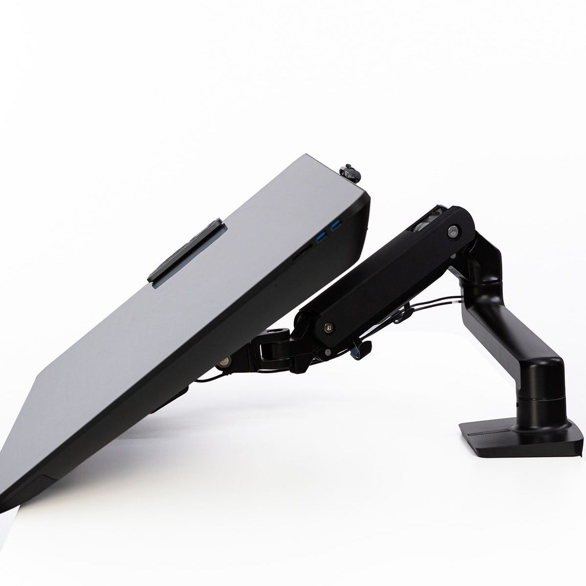 Wacom Flex Arm for Cintiq Pro 24 & 32, ACK-628-03-K-ZX – Design Info