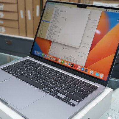 MacBook Air A1466 13-inch, 2017 ( 8GB RAM -128GB SSD - Processor