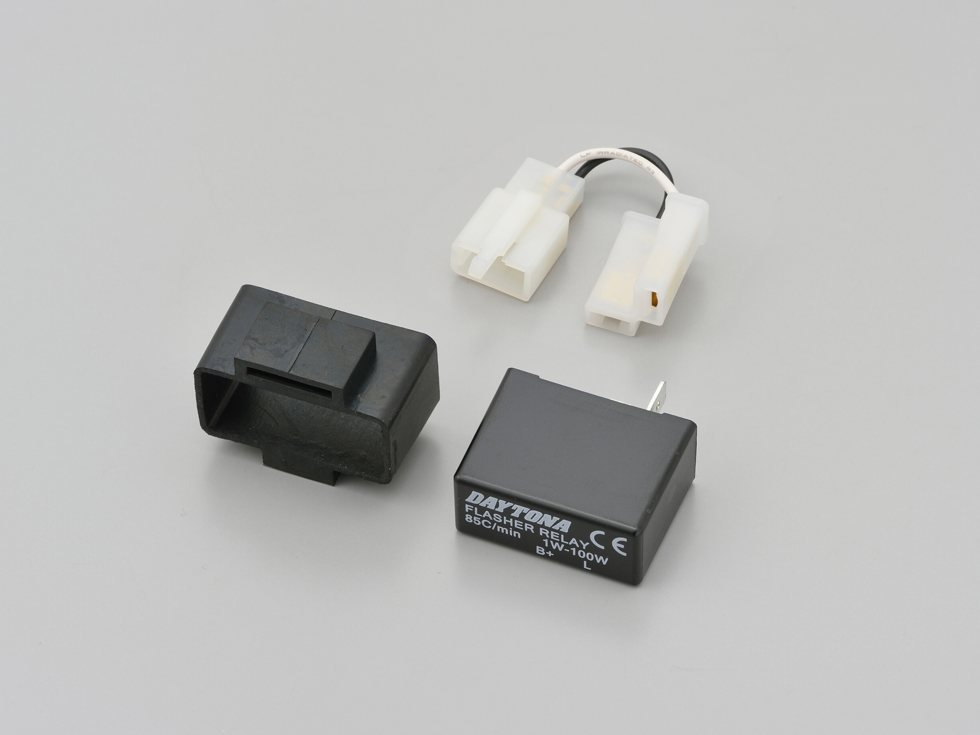 LED対応ウインカーリレー 2ピン（1W〜100Wまで）｜株式会社デイトナ