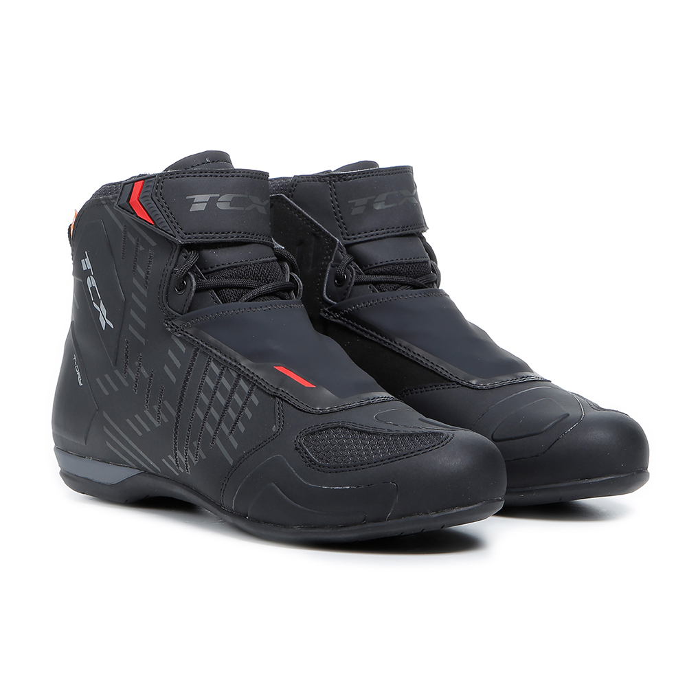 IKASU Air｜TCX BOOTS｜安全性と快適性を両立した世界最高クラスの