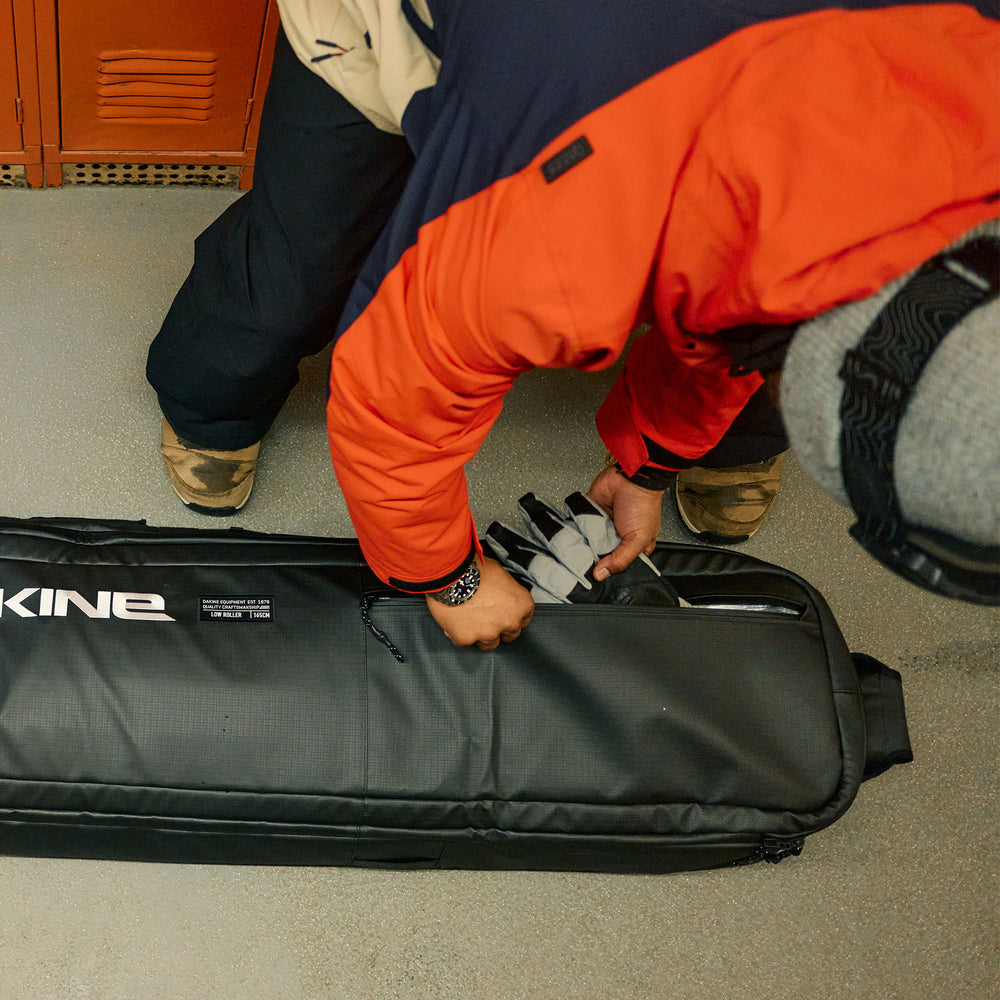 Low Roller Snowboard Bag - Black – Dakine