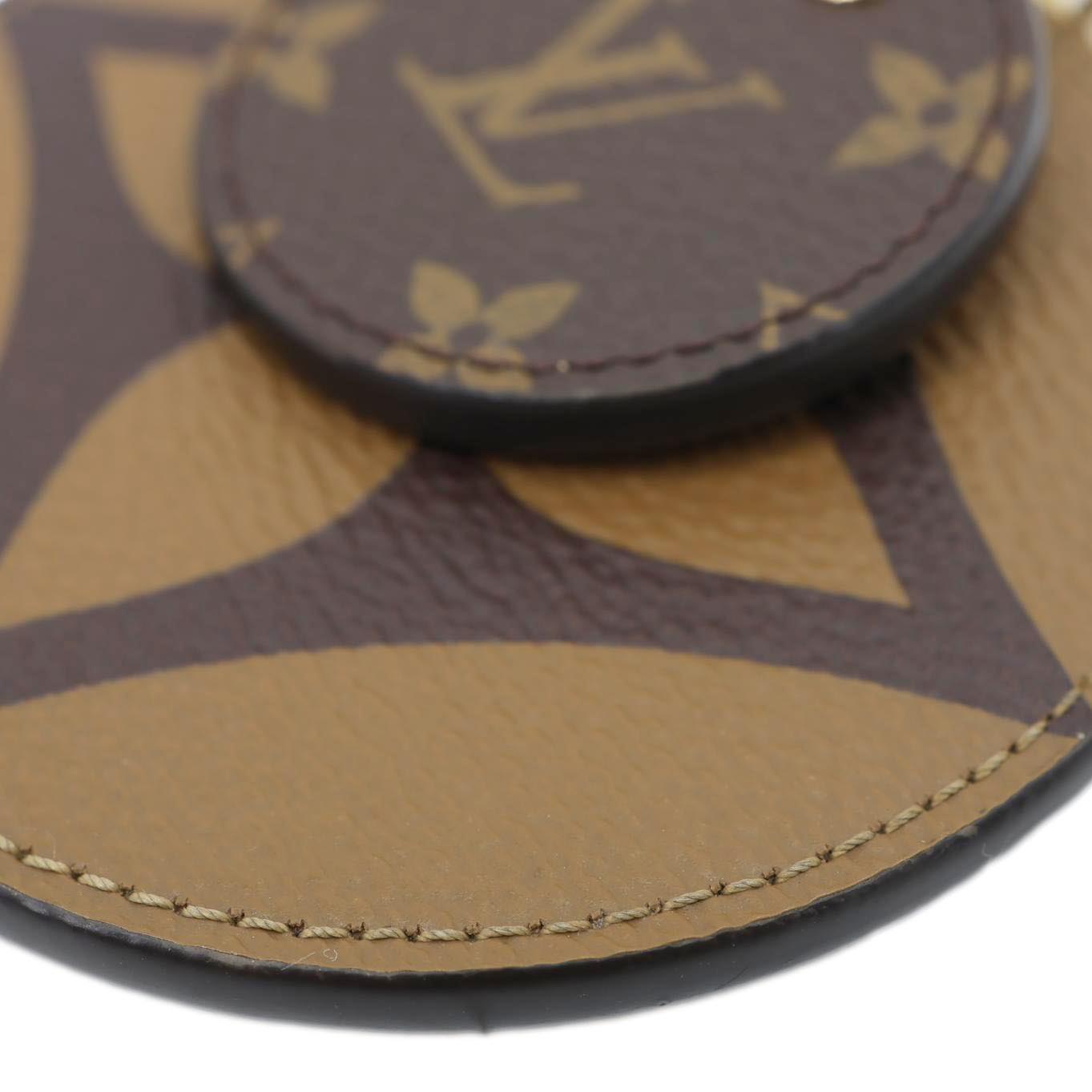 LOUIS VUITTON Reverse Monogram Canvas Round Charm Key Holder Brown