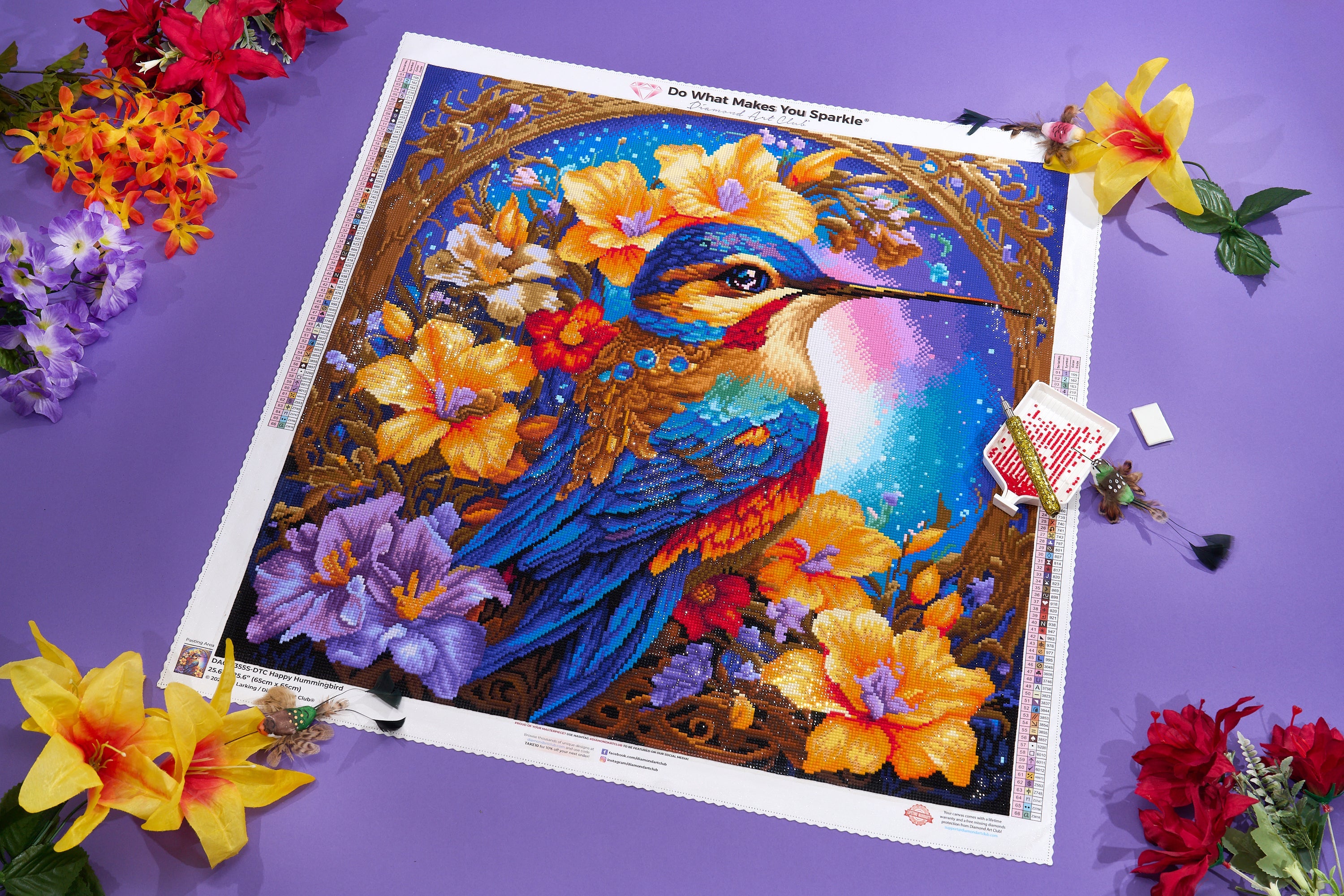 Happy Hummingbird – Diamond Art Club