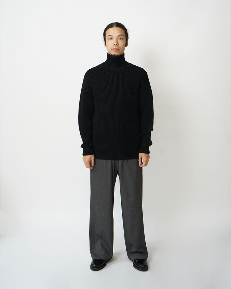 SIGNATURE TURTLE NECK / BLACK | BATONER (MEN)(バトナー) | KNIT