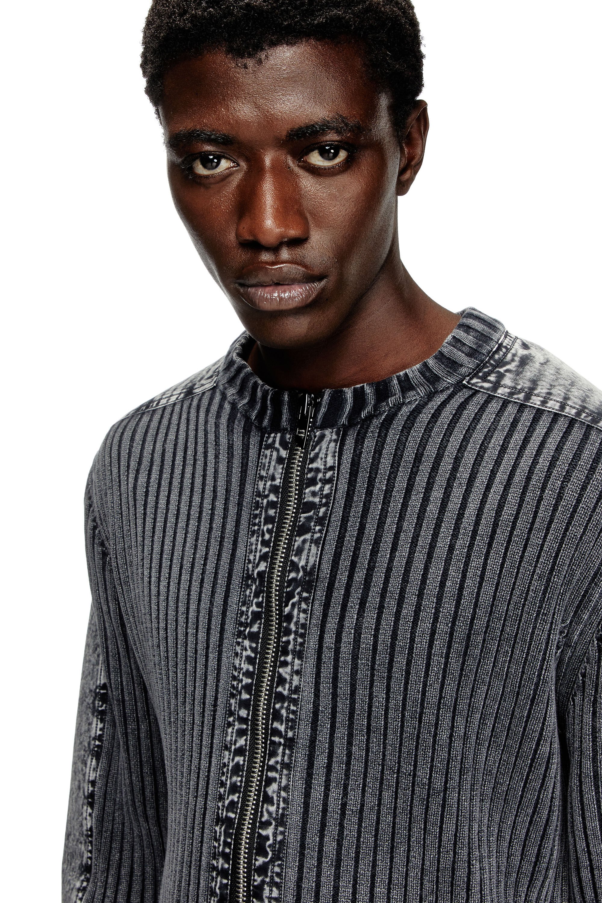 DIESEL®】メンズ フルジップカーディガン｜ディーゼル公式オンラインストア