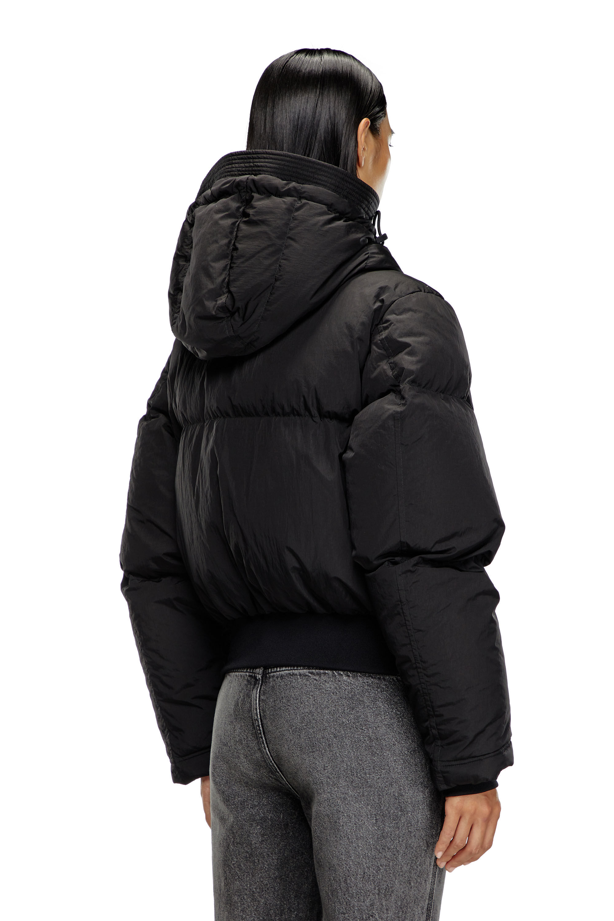 W-PEYT-SHORT-NEW-P1 Hooded down jacket in crinkled nylon｜ブラック