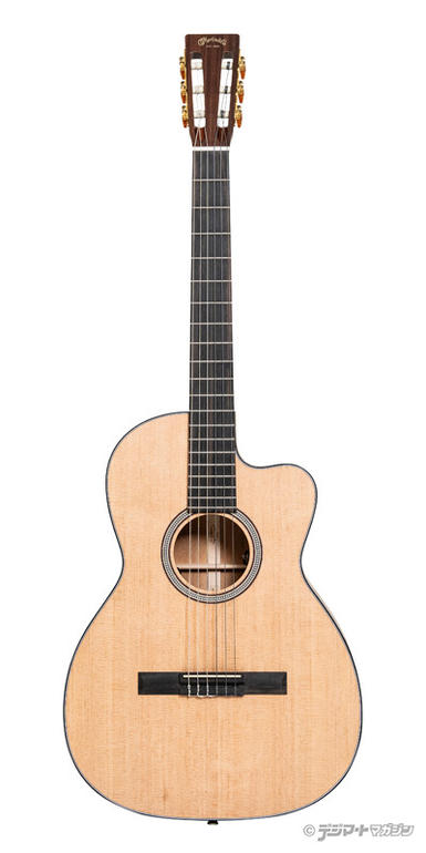 斎藤誠が弾く！マーティン000-15E、000C12-16E Nylon｜連載コラム