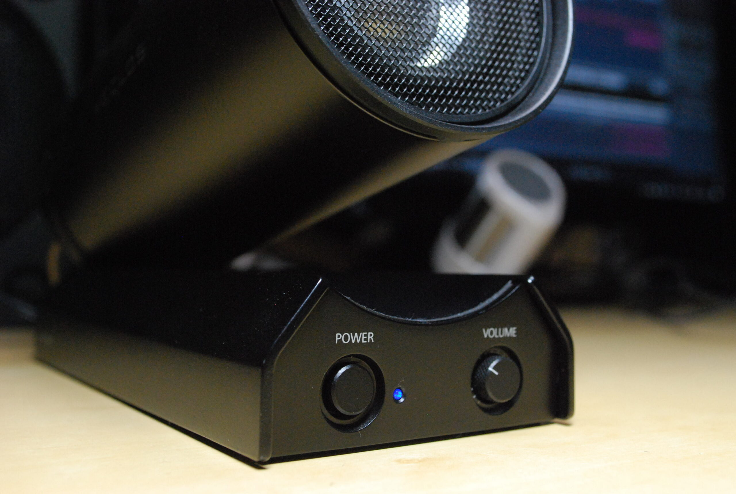 魔法びんの真空二重構造を応用したサーモスの高性能・超ニアフィールド