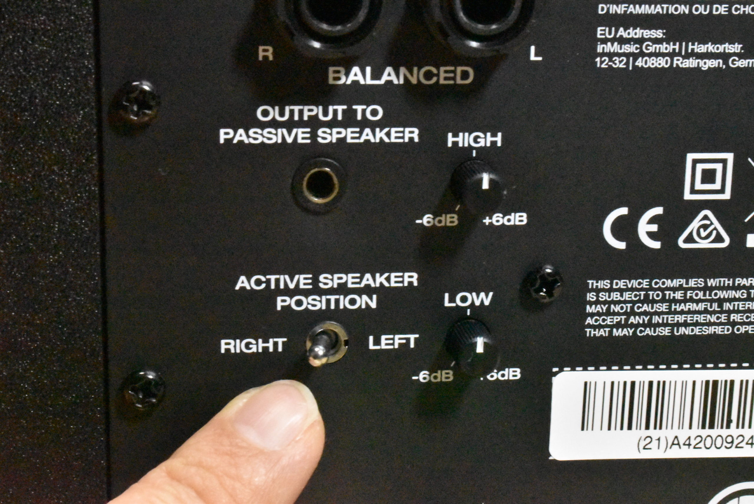 15,000円で買えるコンパクトなモニタスピーカー、M-AudioのBX3、BX4が