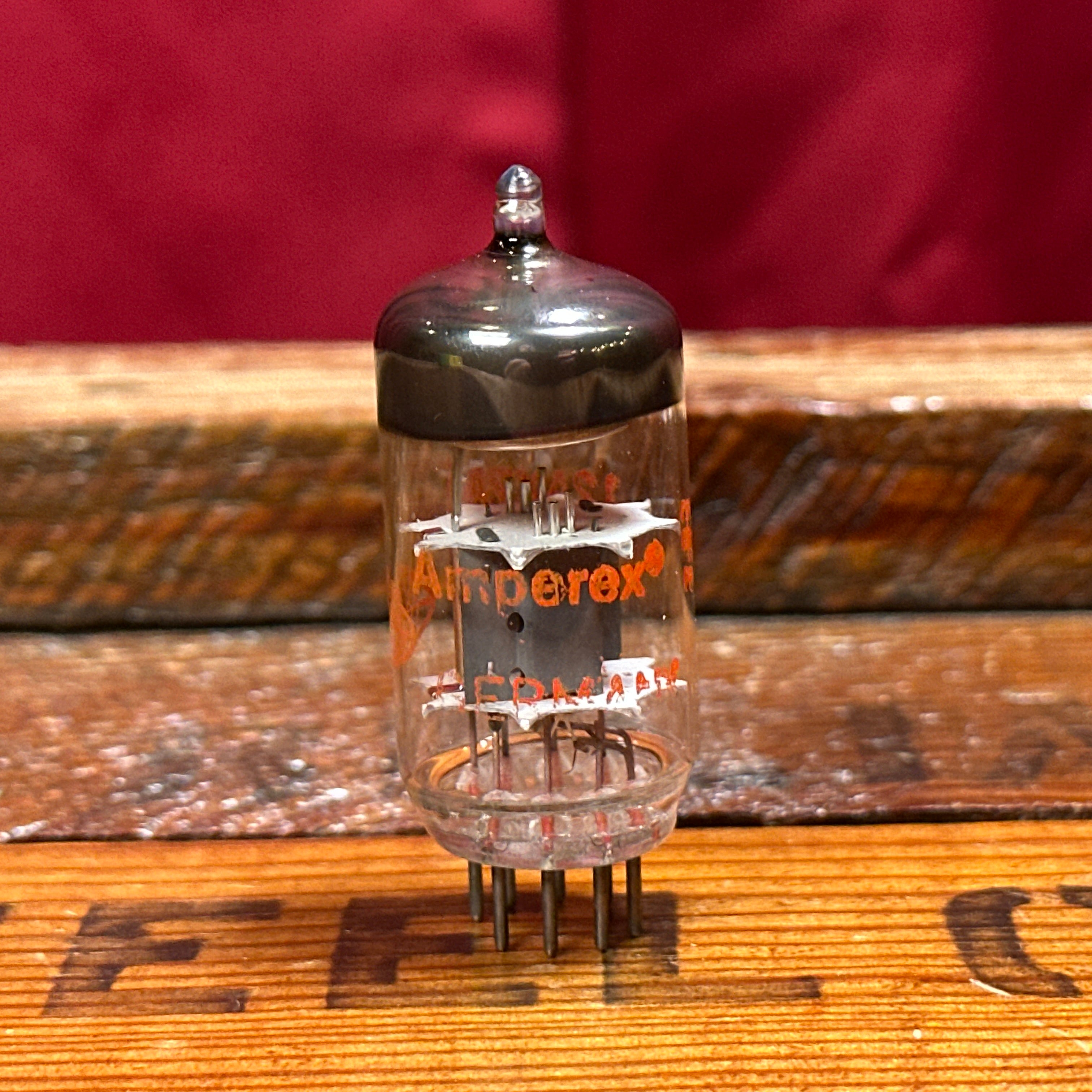 Vintage Amperex 7025 / 12AX7A Preamp Tube 12AX7 ECC83 Valve Orange