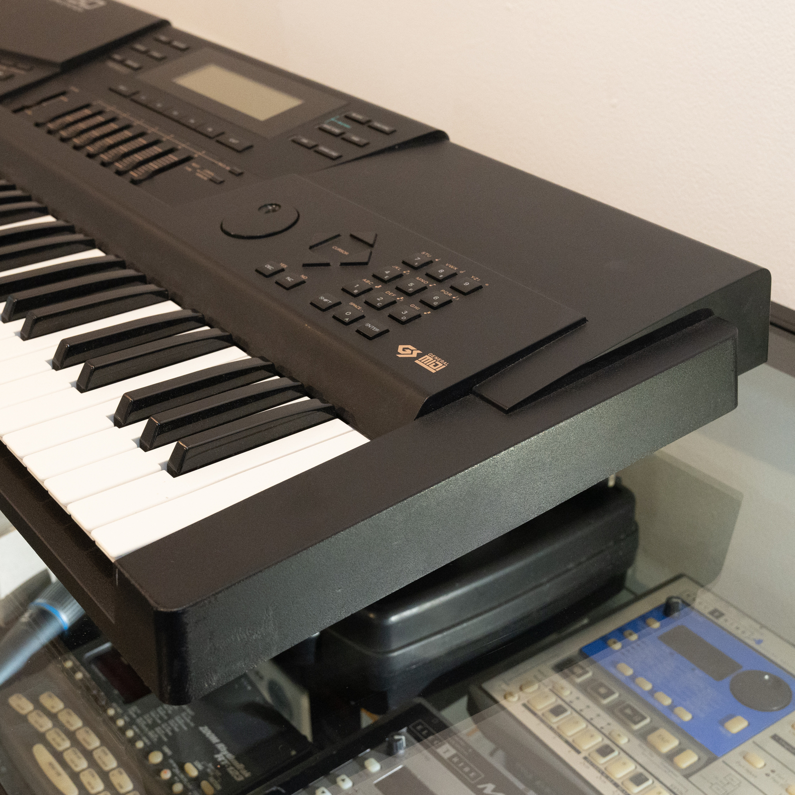 Roland JW-50 Sound Canvas Synth Arranger (Used)