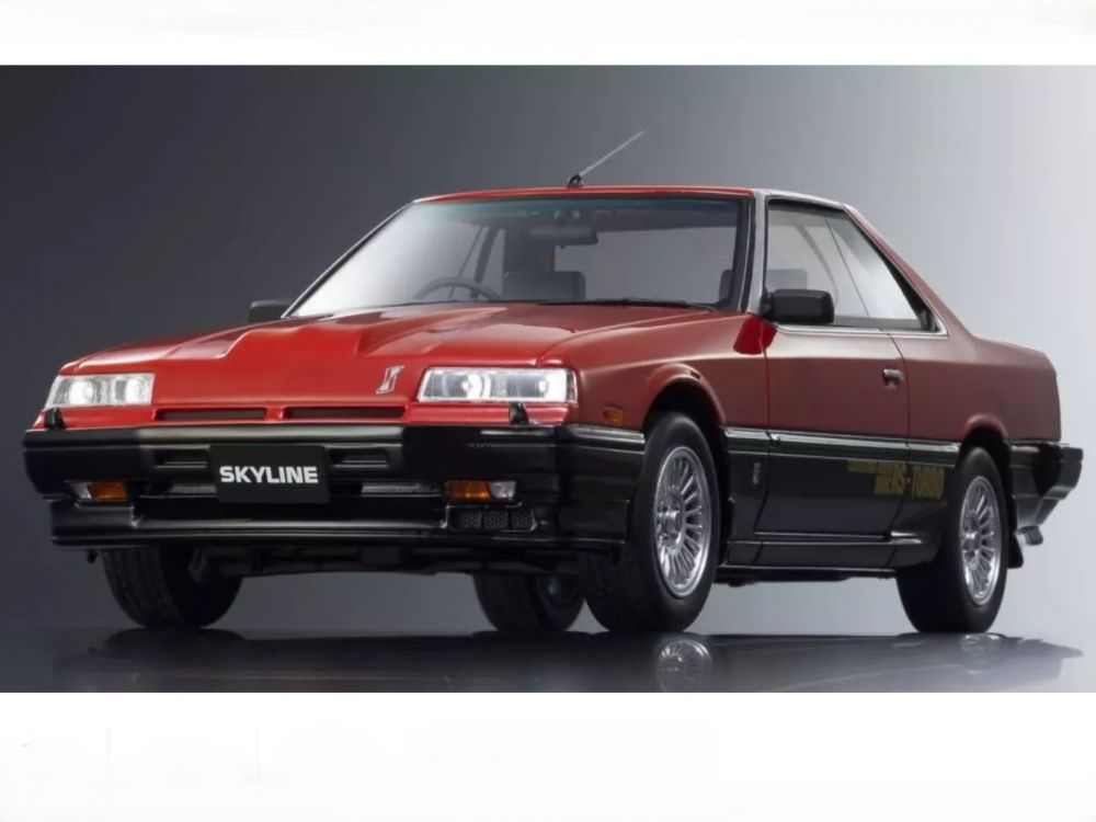 予約 京商1/18 日産 スカイライン 2000 ターボ RS-X (レッド