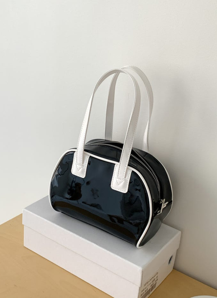 2WAYミニラウンドエナメルバッグ | レディースファッション通販 - DHOLIC