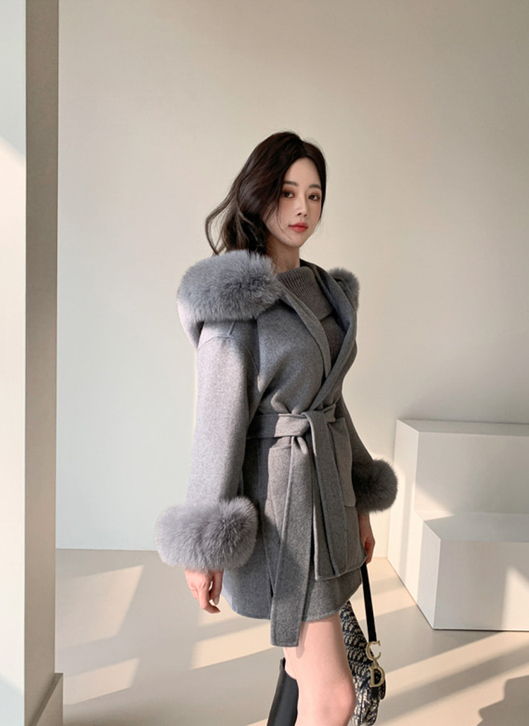 ファー&フード&ストラップ付ウールコート | レディースファッション