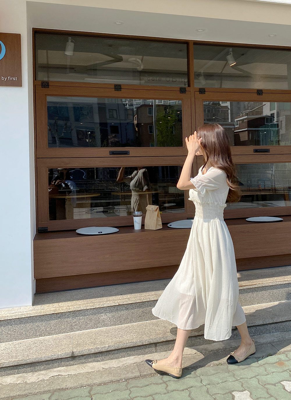 Vネックシャーリングドットワンピース | レディースファッション通販