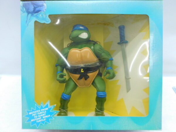 ミュータントタートルズ タカラ フィギュア ジャイアントレオナルド