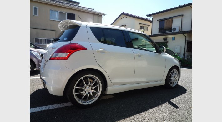 スズキ SWIFT Sport (ZC32S)｜USERS GALLERY｜ENKEI WHEELS